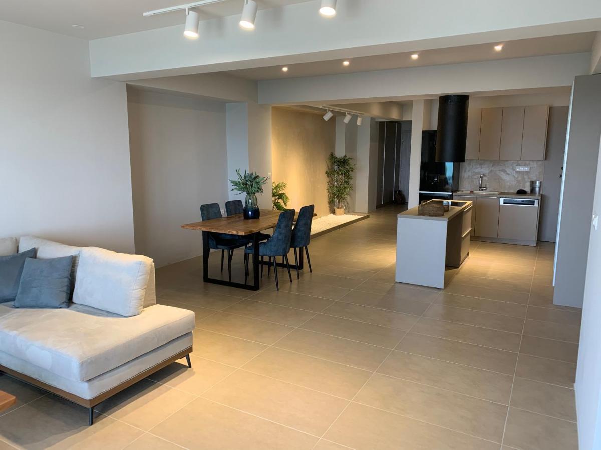 Central Urban Luxury Sea View Apt Since 2009 Ierápetra Esterno foto